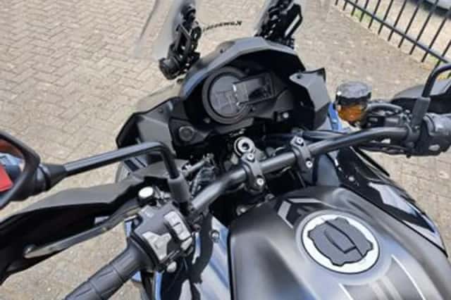 Kawasaki Versys 1000 GRAND TOURER (2024) thumbnail 2