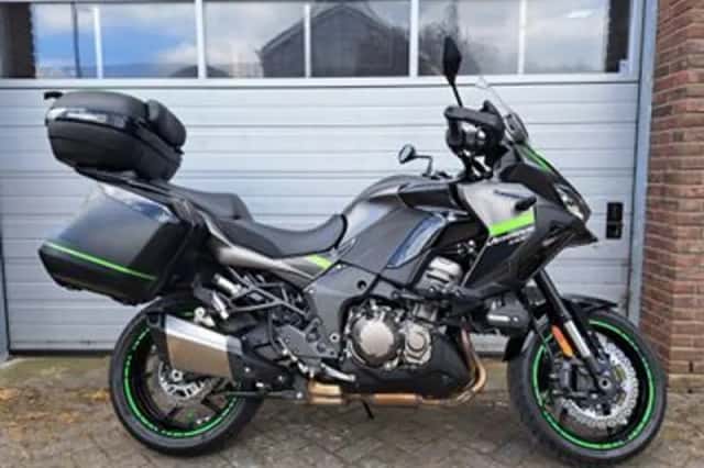 Kawasaki Versys 1000 GRAND TOURER (2024) thumbnail 3