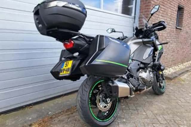 Kawasaki Versys 1000 GRAND TOURER (2024) thumbnail 6