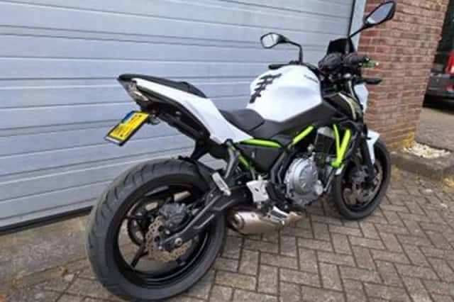 Kawasaki Z650 (2017) thumbnail 5
