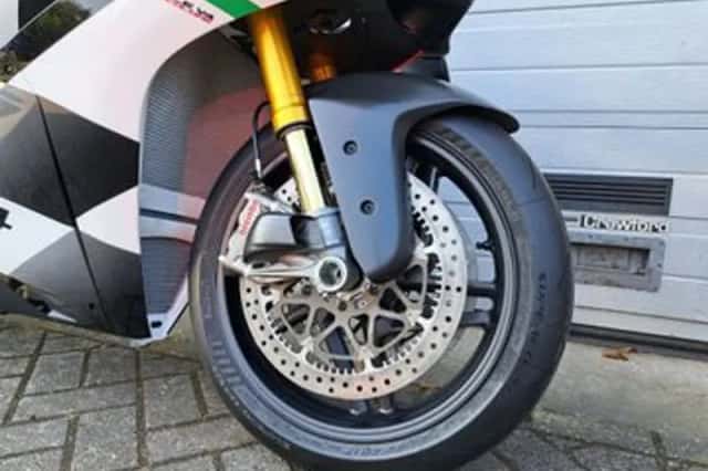 Ducati Panigale V4 (2026) thumbnail 3