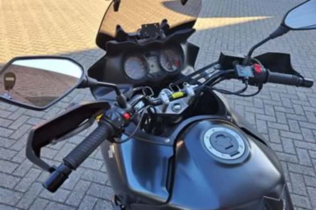 Suzuki V-Strom (2007) thumbnail 5