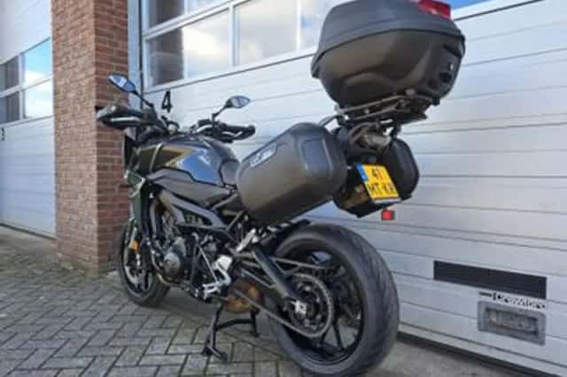 Yamaha Tracer 900 (2017) thumbnail 4