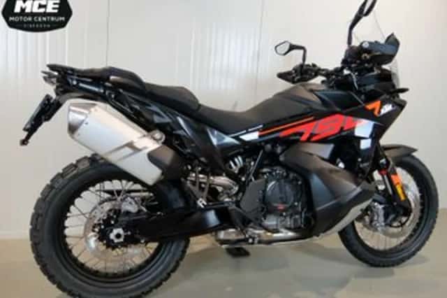 KTM 790 Adventure (2024) thumbnail 2