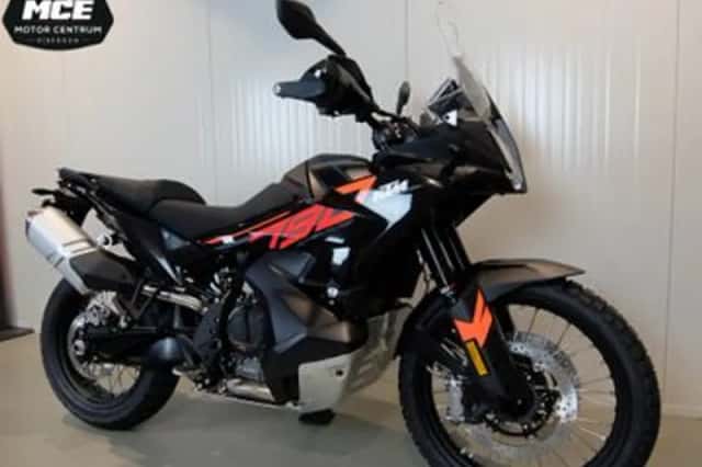 KTM 790 Adventure (2024) thumbnail 3