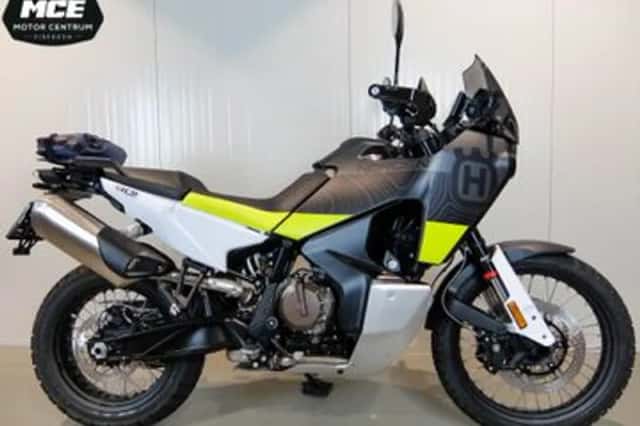 Husqvarna Norden 901 (2023) thumbnail 1