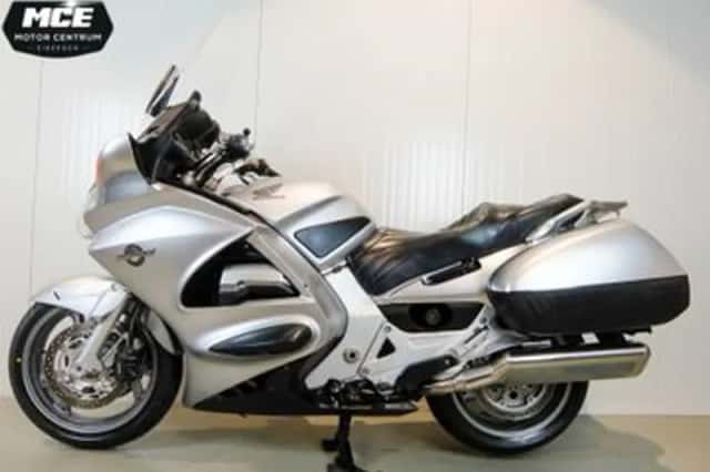 Honda ST 1300 PAN European (2008) thumbnail 2