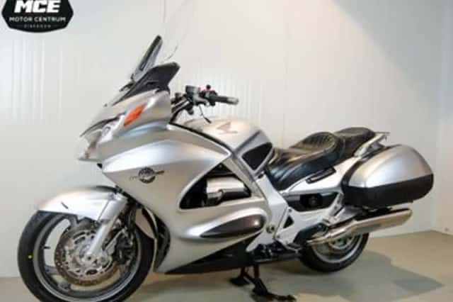 Honda ST 1300 PAN European (2008) thumbnail 3