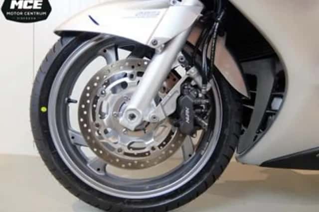 Honda ST 1300 PAN European (2008) thumbnail 4