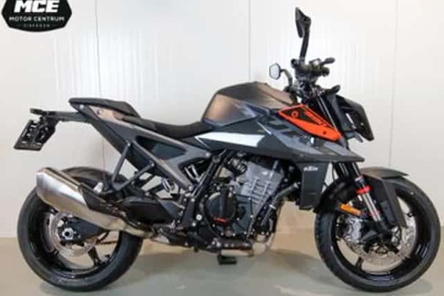 KTM 990 Duke (2026) thumbnail 1