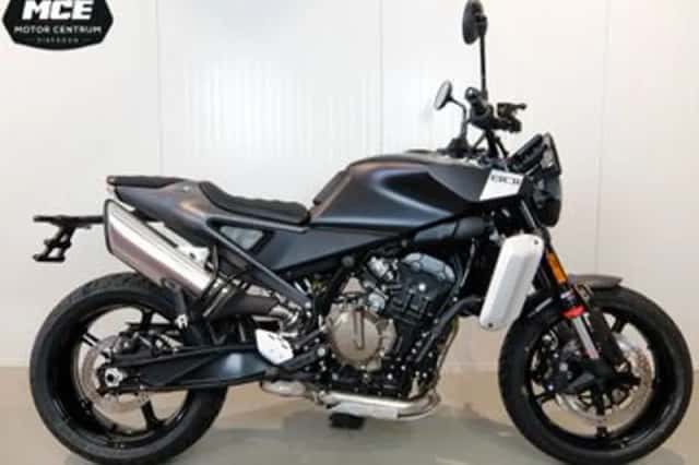 Husqvarna Svartpilen 801 (2026) thumbnail 1