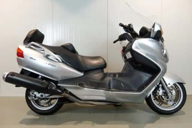 Suzuki AN 650 Burgman (2005) thumbnail 1