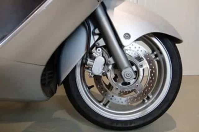 Suzuki AN 650 Burgman (2005) thumbnail 4