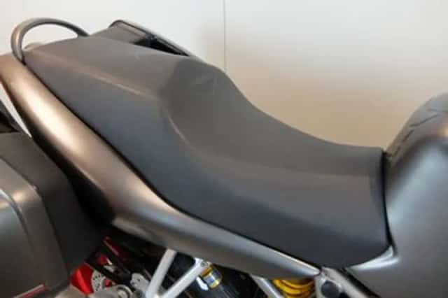 Ducati ST 4S (2002) thumbnail 6