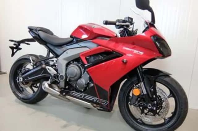 Triumph Daytona 660 (2026) thumbnail 2