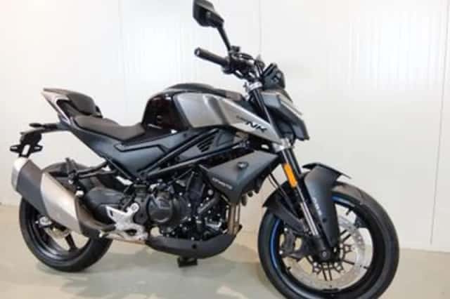 CFMoto 450NK (2025) thumbnail 6