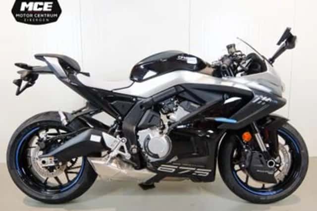 CFMoto 675SR-R (2026) thumbnail 1