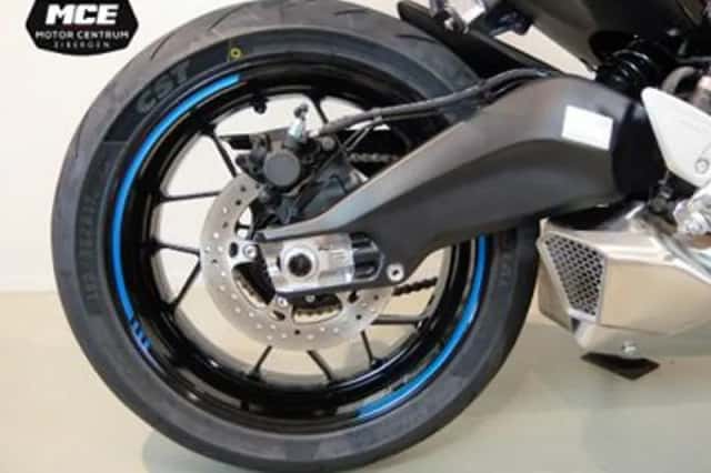 CFMoto 675SR-R (2026) thumbnail 3