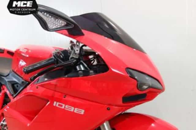 Ducati 1098 (2008) thumbnail 2