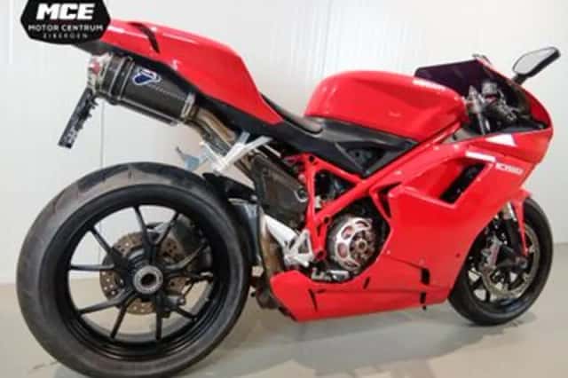 Ducati 1098 (2008) thumbnail 6