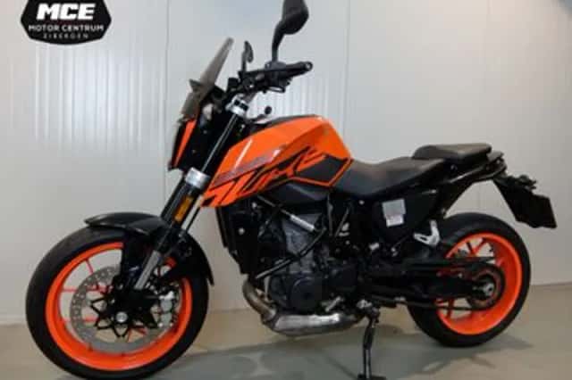 KTM 690 Duke (2018) thumbnail 5