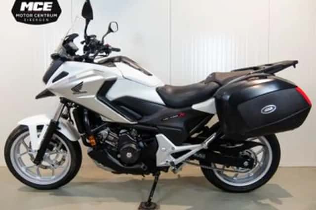Honda NC750X (2019) thumbnail 3