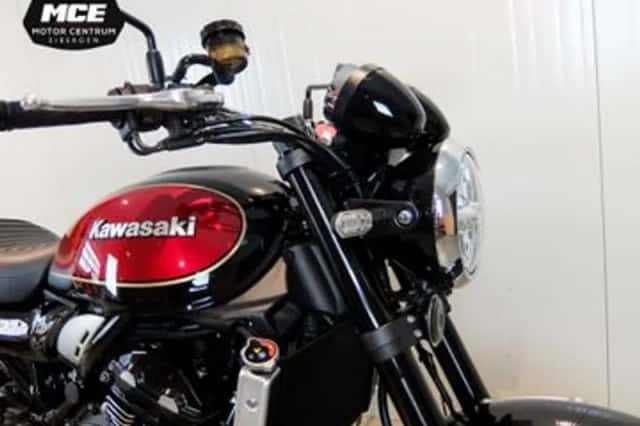 Kawasaki Z900RS (2023) thumbnail 2