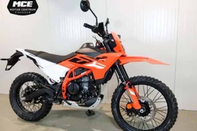 KTM 390 Enduro R (2026) thumbnail 3