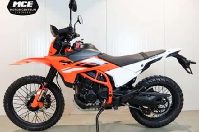 KTM 390 Enduro R (2026) thumbnail 6