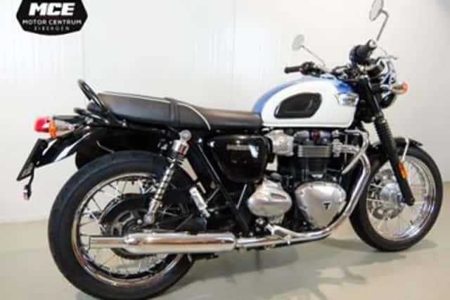 Triumph Bonneville T100 (2017) thumbnail 4