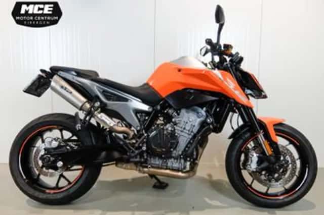 KTM 790 Duke (2018) thumbnail 1