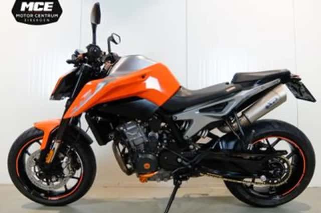 KTM 790 Duke (2018) thumbnail 3