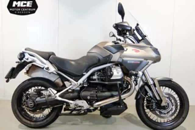 Moto Guzzi Stelvio 1200 (2011) thumbnail 1