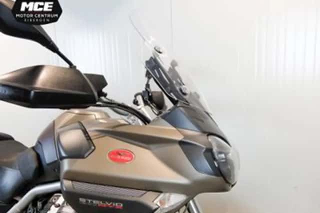 Moto Guzzi Stelvio 1200 (2011) thumbnail 5