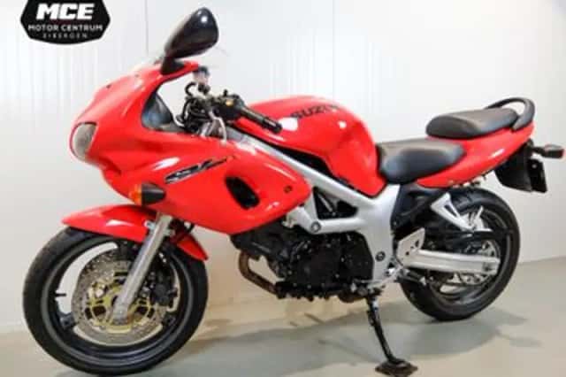 Suzuki SV650S (2000) thumbnail 4