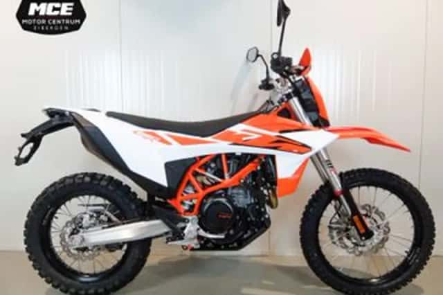 KTM 690 Enduro (2026) thumbnail 1