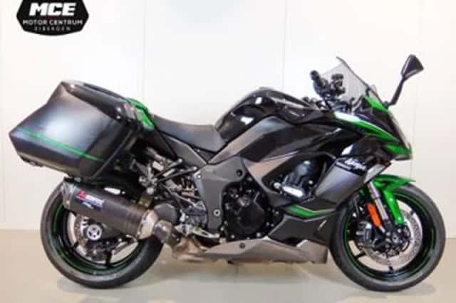 Kawasaki Ninja 1000SX (2022) thumbnail 2