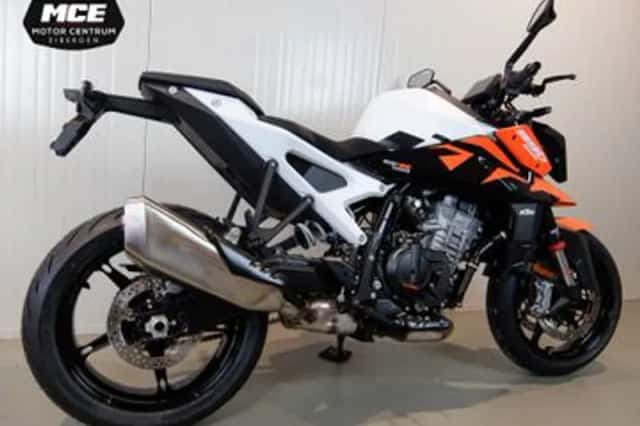KTM 990 Duke (2026) thumbnail 3