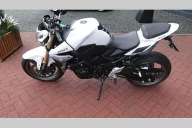 Suzuki GSR750 (2014) thumbnail 5