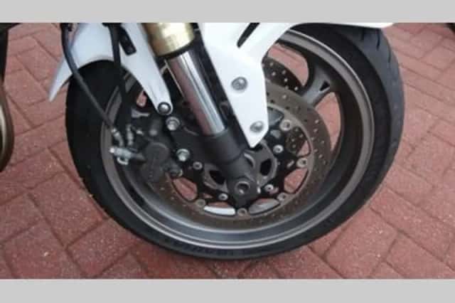 Suzuki GSR750 (2014) thumbnail 6