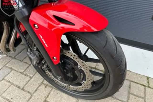Honda CB500F (2016) thumbnail 5