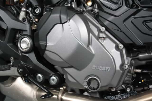 Ducati MONSTER 937 (2021) thumbnail 3