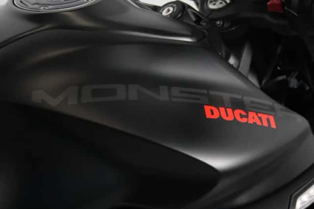 Ducati MONSTER 937 (2021) thumbnail 6
