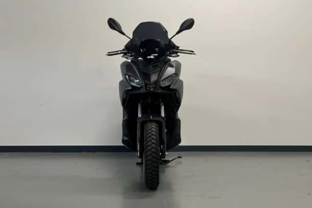 Aprilia SR GT 200 (2025) thumbnail 5