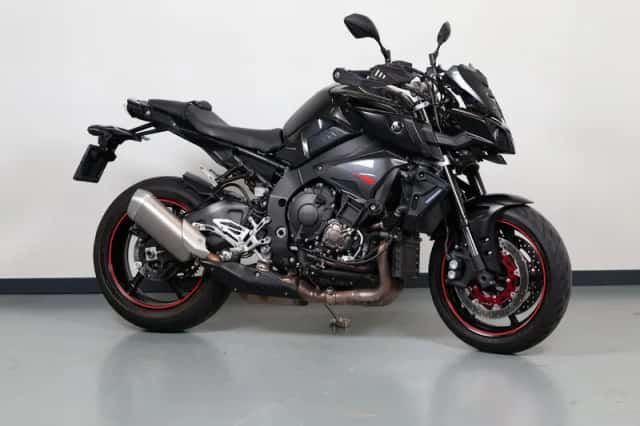 Yamaha MT-10 (2017) thumbnail 1