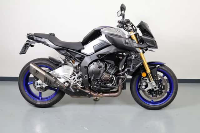 Yamaha MT 10 SP (2017) thumbnail 2