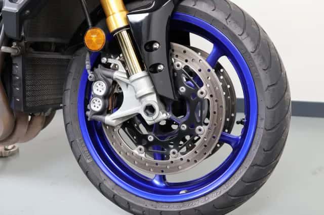Yamaha MT 10 SP (2017) thumbnail 3