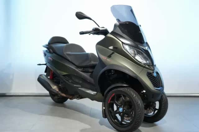 Piaggio MP3 500 (2019) thumbnail 2
