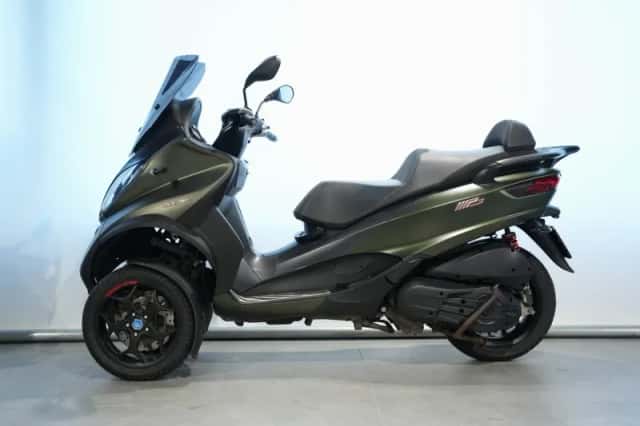 Piaggio MP3 500 (2019) thumbnail 4