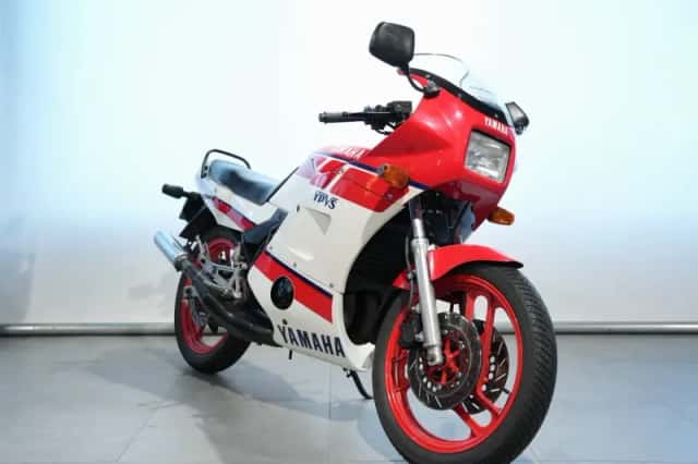 Yamaha RD 350 (1991) thumbnail 2